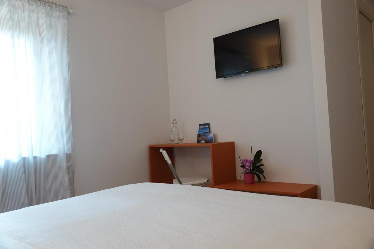 Casale Bella.Vista Bed & Breakfast Pianello Del Lario Exterior photo